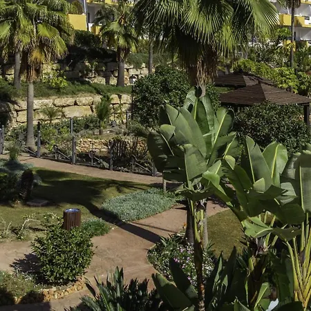 Modern Sea & Golf View 2-bedroom With Pool And Terrace In Mijas